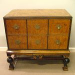 398 1409 CHEST OF DRAWERS